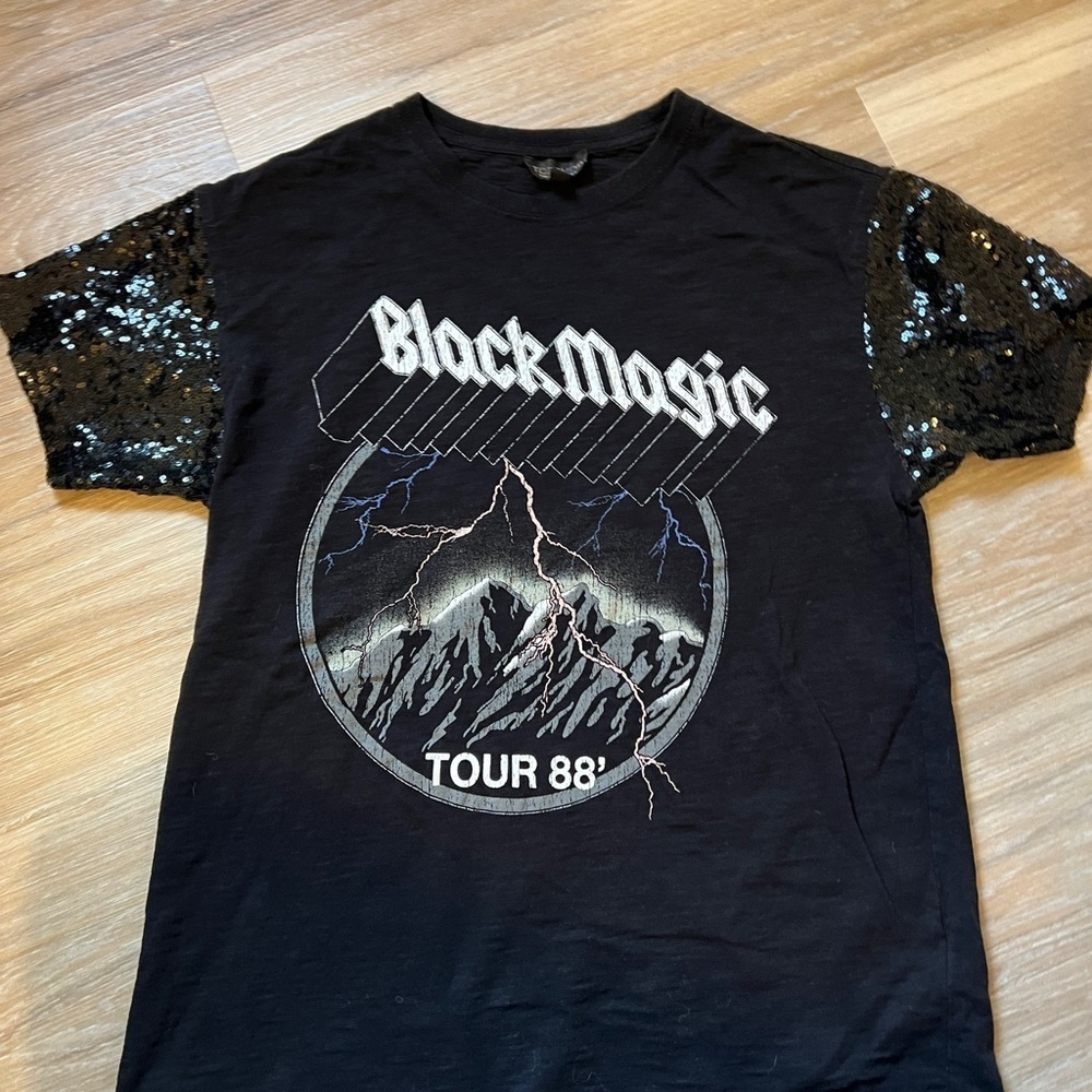 Topshop Black sequin short sleeve black magic band Tee small
